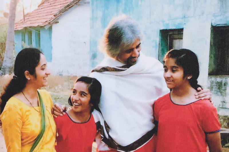 bharat shetty with family