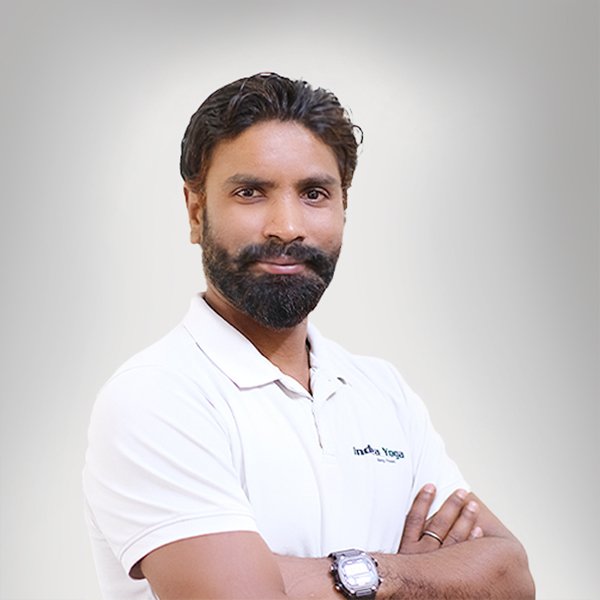 prashanth is the head of yoga teacher training programs help at Bharatha yoga shala in Mysore